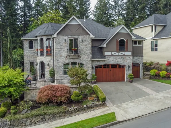 822 NW 35th Ave, Camas, WA 98607