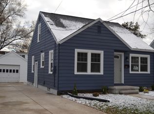 1323 Poxson Ave, Lansing, MI 48910