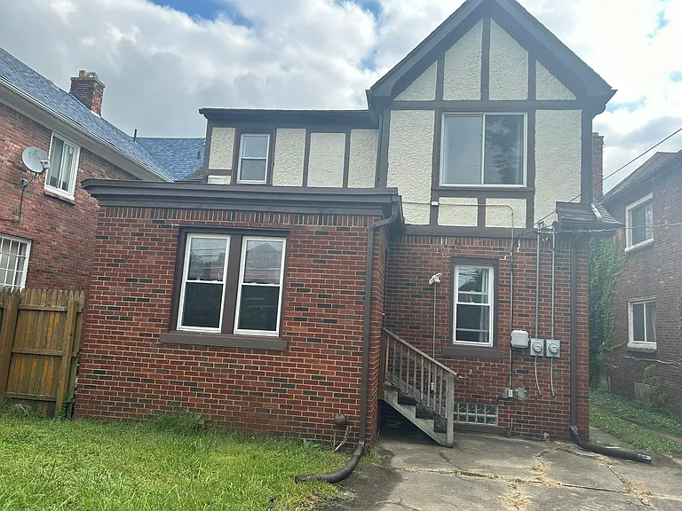 17591 Roselawn St — Photo 26