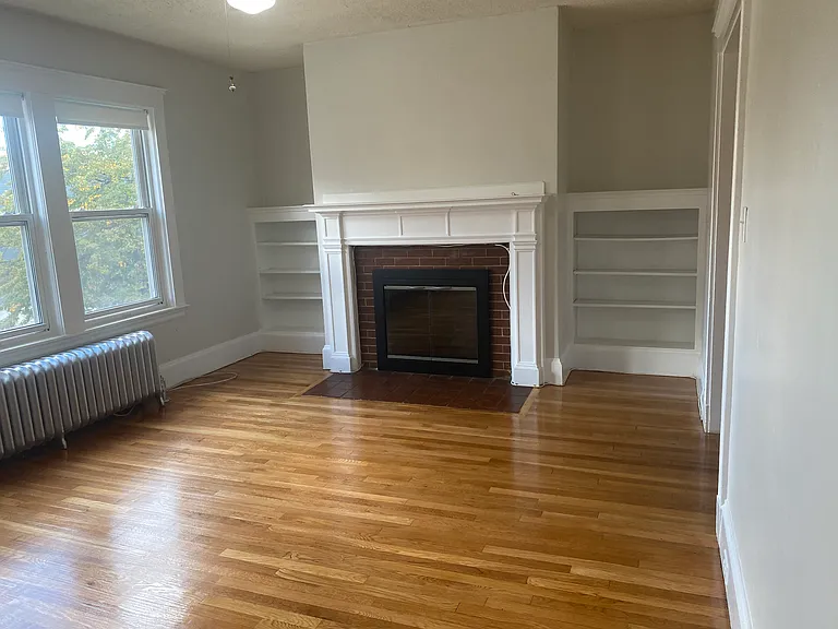 122 Washington St #122 — Photo 4