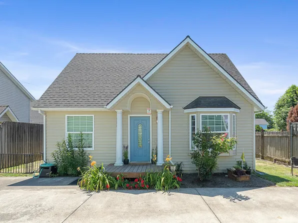 410 Del Monte Ave #A, Tillamook, OR 97141