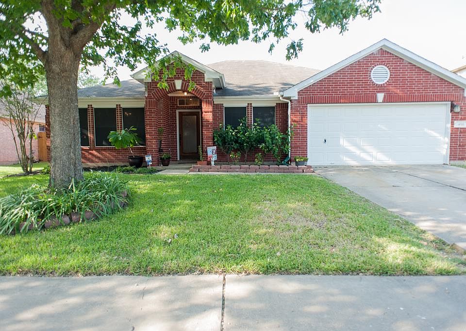 1st image of 4511 Stonebridge Dr