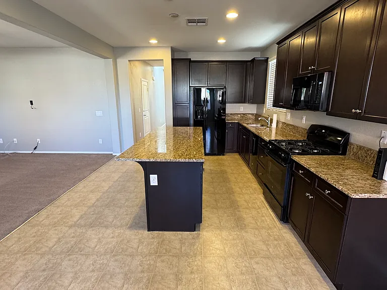9386 Noble Sage Ave — Photo 6