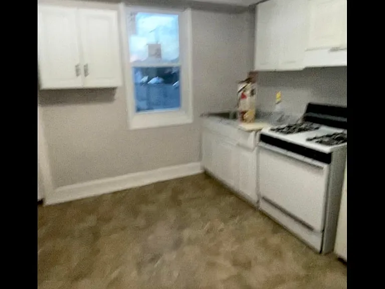 9 Atkins Ave — Photo 2