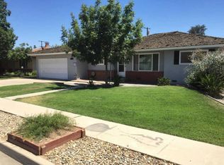762 N Bates Ave, Dinuba, CA