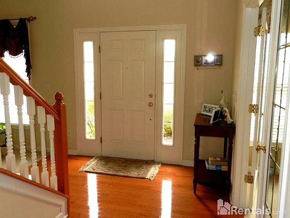 2nd image of 6633 Weston Cir W