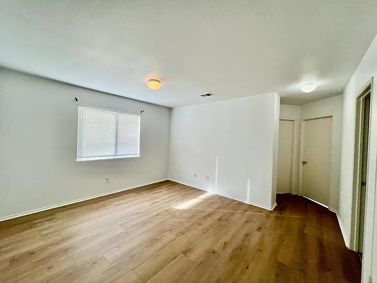 13613 Ashmont Rd — Photo 12