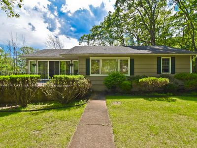 74 Center Ave, Mount Pocono, PA, 18344