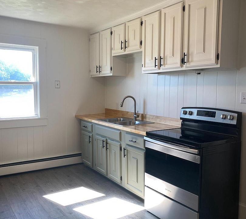 1st image of 24861 Three Notch Rd