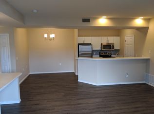 3450 Riva Ridge Pl APT 303, Fort Collins, CO 80526