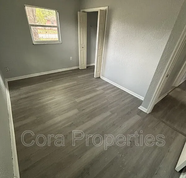 2436 Lilly St — Photo 16