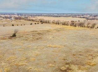 12085 156th Rd, Winfield, KS 67156