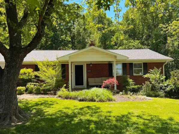 2281 Horace Barnes Rd, Calvert City, KY 42029
