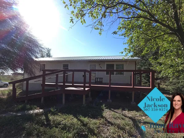 86 Lakeview Dr, Wheatland, WY 82201