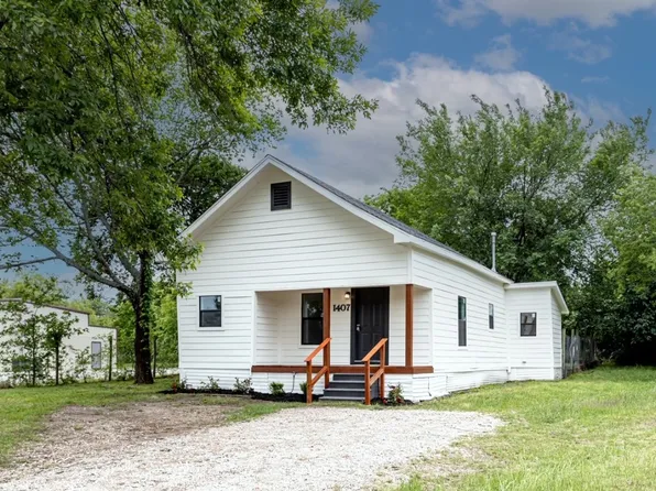 1407 N Kaufman St, Ennis, TX 75119