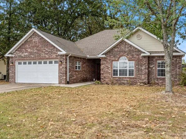 601 Comanche Dr, Gentry, AR 72734