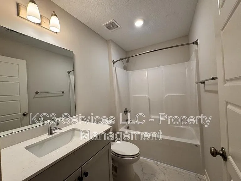 3716 SW Maryville Pl — Photo 20