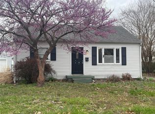 139 S 13th St, Wood River, IL 62095