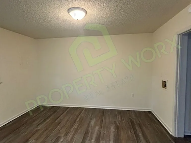 340 Sharpe Rd — Photo 8