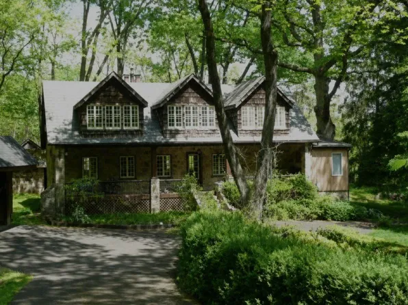 6704 Chapel Rd, New Hope, PA 18938