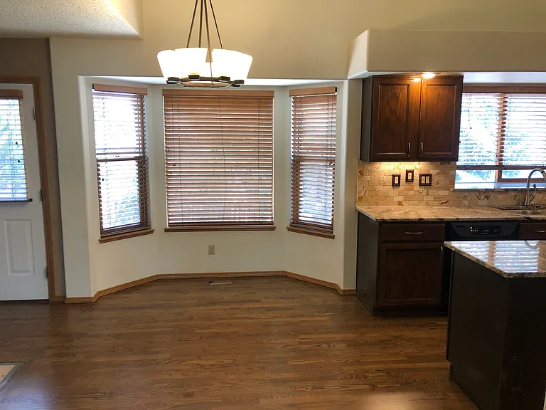 7955 Manston Dr — Photo 16