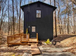 462 Cardinal Ln, Toccoa, GA 30577