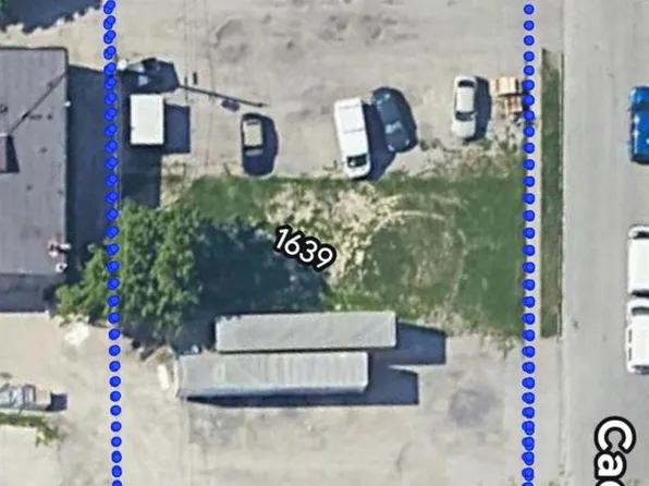 1639 Cadillac St, Windsor, ON N8Y 2V6