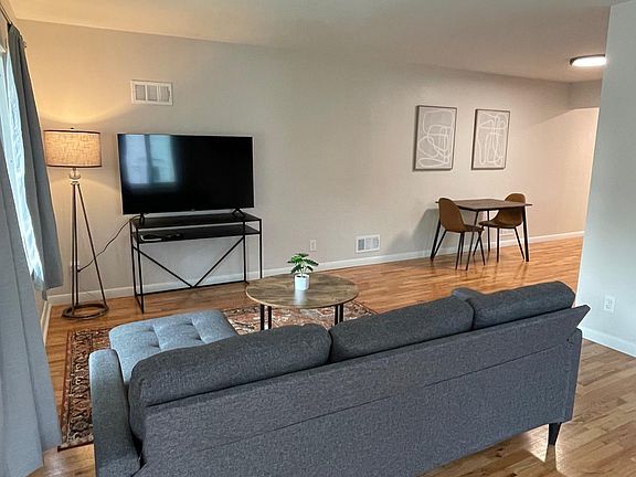 2nd image of 1013 4th St W #1