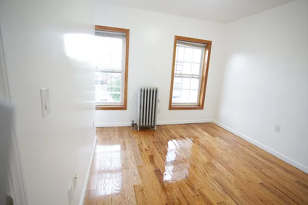 Rented by Georgine Podhorsky, LREB | media 9