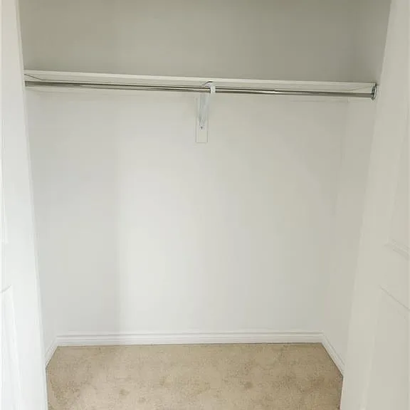 3266 Parker Ave — Photo 7