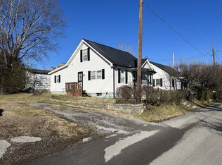 104 N Clinch St, Woodbury, TN 37190