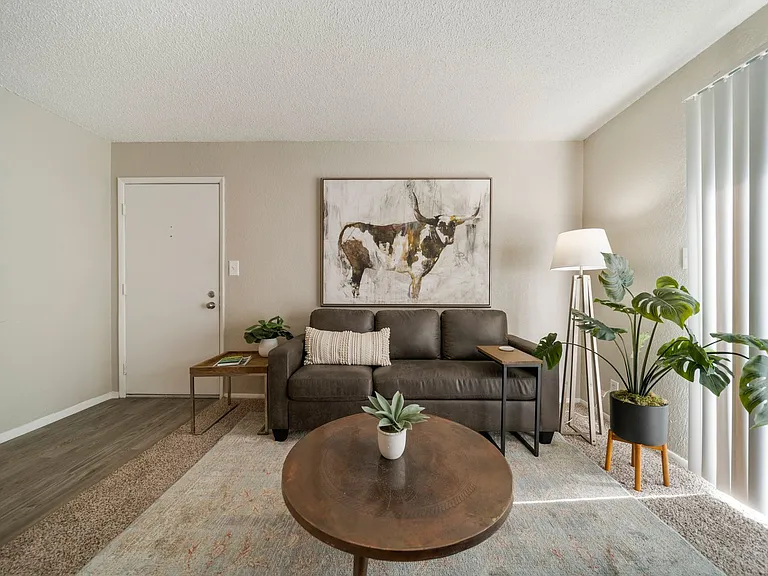 Harper's Lodge Apartments - Don't Miss Out Save Up to $300 When You Move In! — Photo 18
