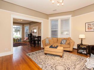 3811 N Wilton Ave APT 1A, Chicago, IL 60613