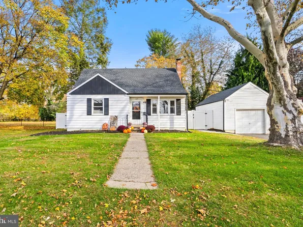 107 Hausser Ave, Hightstown, NJ 08520
