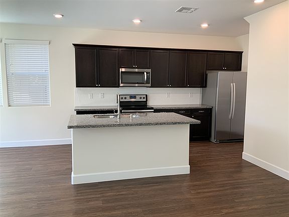 5th image of 9266 S Park St