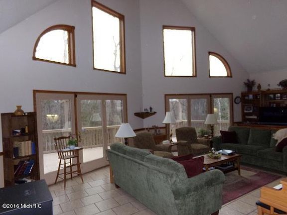 4th image of 9177 S Ferris Ave
