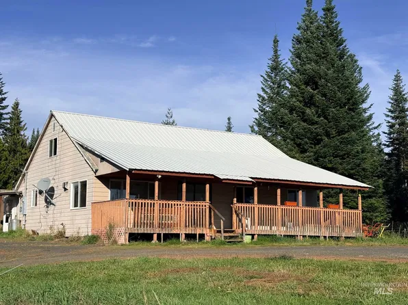 126 Aitken Rd, Weippe, ID 83553