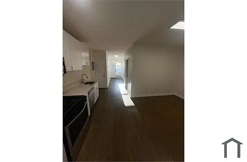 221 20th St NE Photo 1
