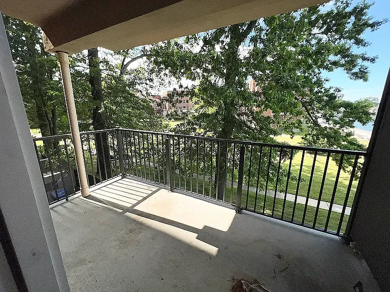 1130 Stadium Ave #1G — Photo 4