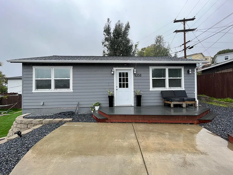 4358 Aragon Dr — Photo 13