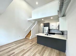 1930 Pine St #3F, Philadelphia, PA 19103