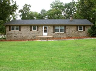 1239 Springhaven Cir, Albemarle, NC 28001