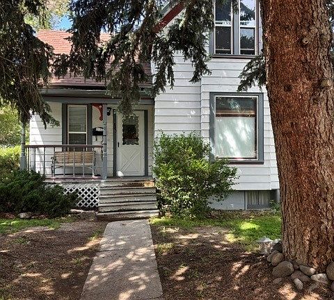 2nd image of 403 S 10th Ave