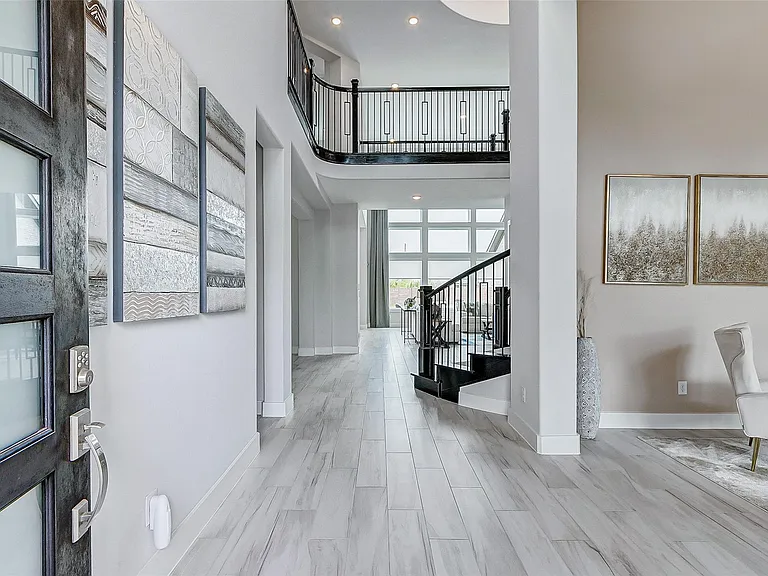 9903 Regal Bend Dr — Photo 5