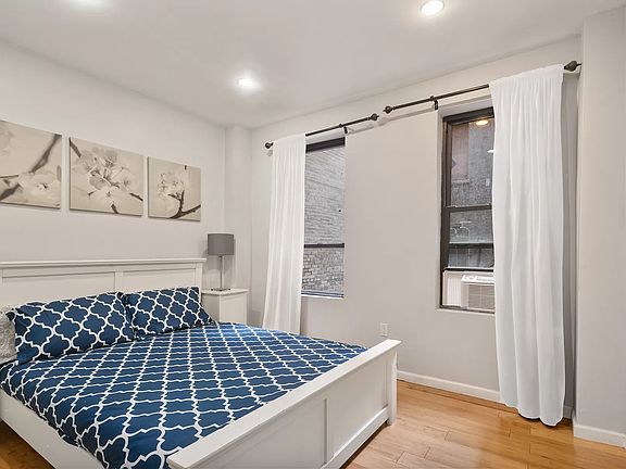 5th image of 120 W 58th St APT 3C