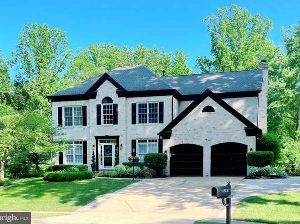 5285 Beech Haven Ct, Fairfax, VA 22032