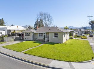 1140 Olive St, Santa Rosa, CA 95407