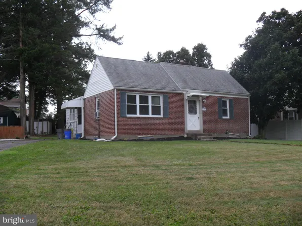 43 E Ann Rd, Broomall, PA 19008