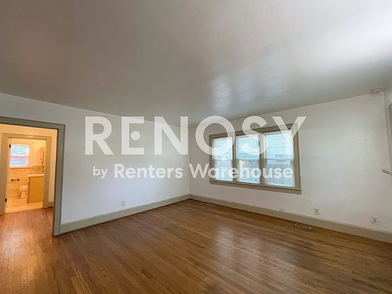 8336 Chesapeake Blvd — Photo 4