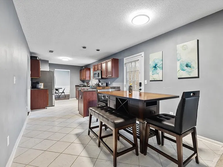 6876 Foxfire Pl — Photo 10